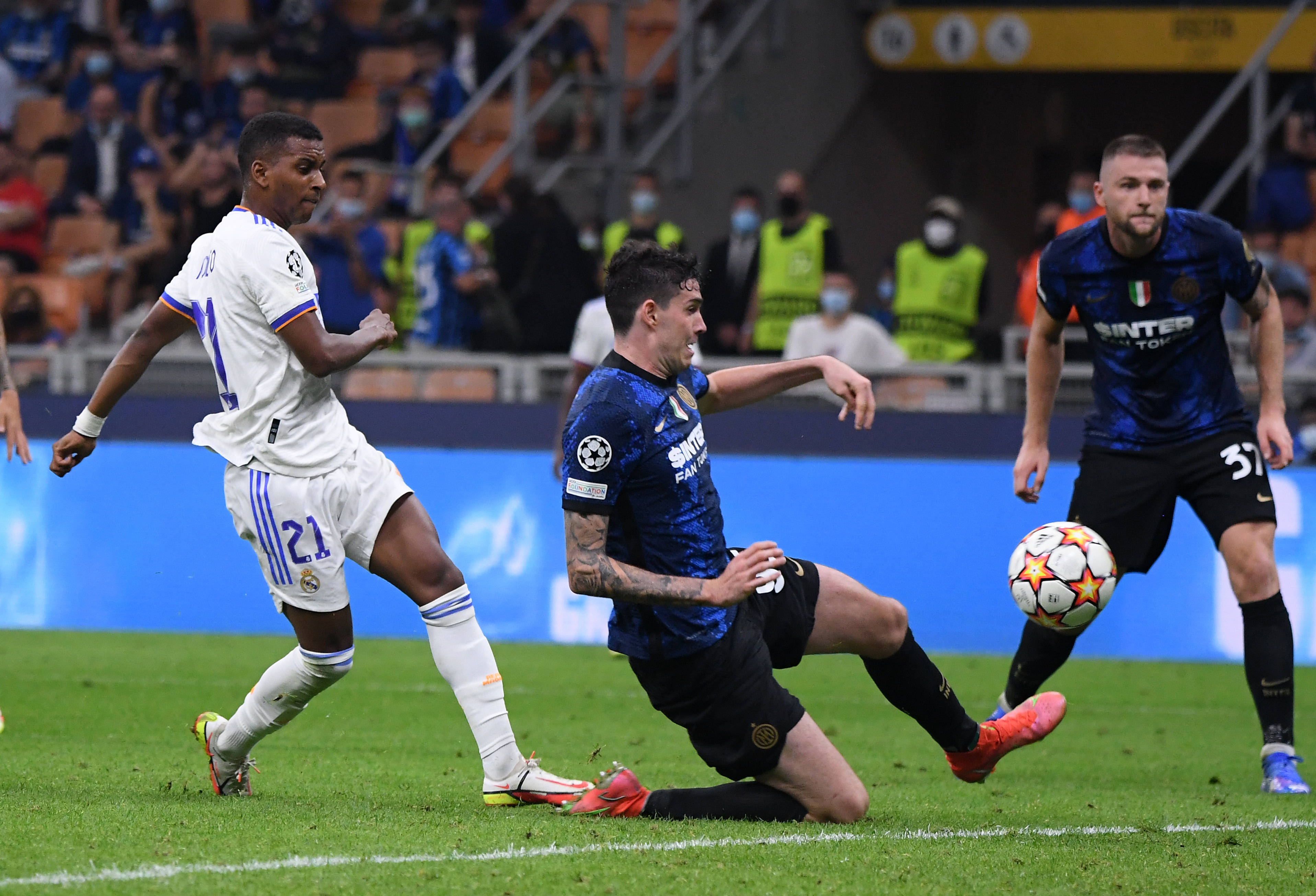 线距离与半 线距离与半