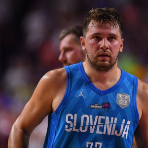 em